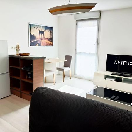 Ravissant Appartement T2 Proche Autoroute Et Centre-Ville Вільфранш-сюр-Сон Екстер'єр фото